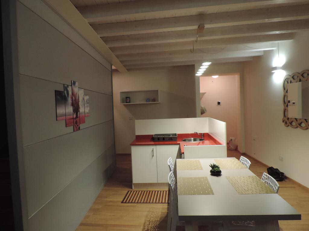 Residence Al Sociale Mantua Kamer foto